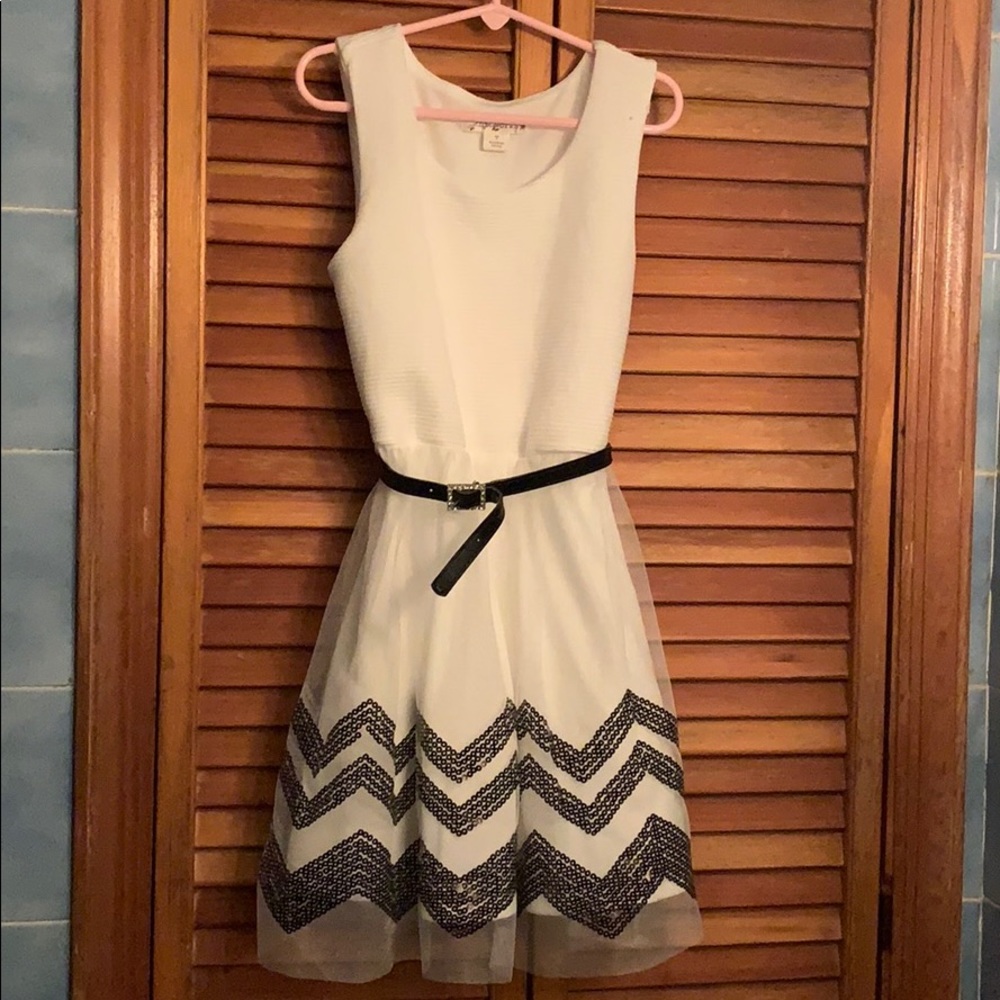 Dressy dress for little girls